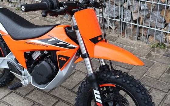 Neufahrzeug KTM SX-E 2 - Bild 6