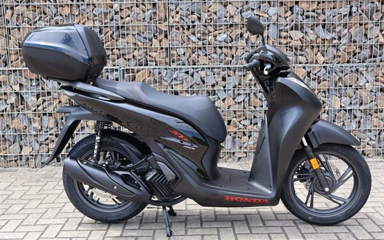 Gebrauchtmotorrad Honda SH150i - Bild 12