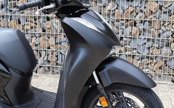 Gebrauchtmotorrad Honda SH150i - Bild 13