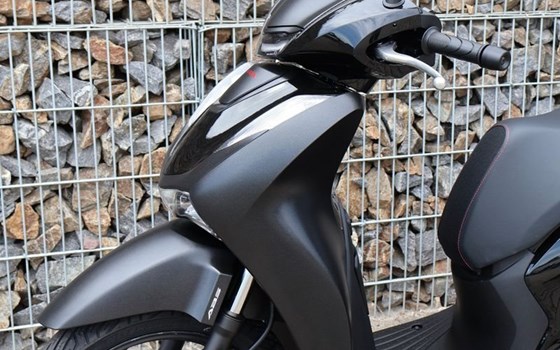 Gebrauchtmotorrad Honda SH150i - Bild 2