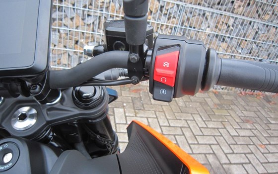 Neufahrzeug KTM 125 Duke - Bild 11