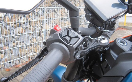 Neufahrzeug KTM 125 Duke - Bild 13