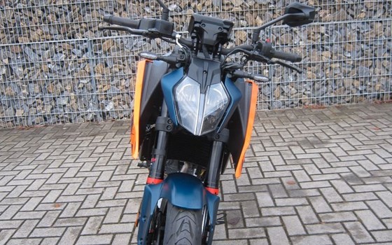 Neufahrzeug KTM 125 Duke - Bild 4