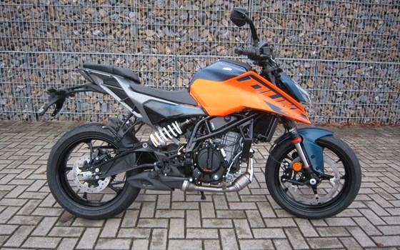 Neufahrzeug KTM 125 Duke - Bild 6