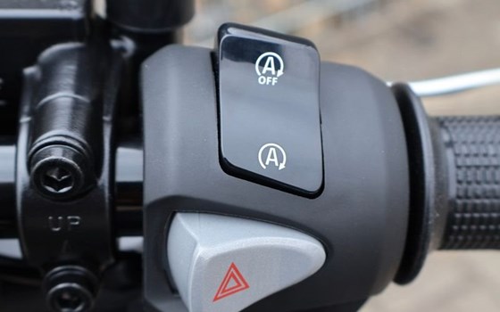 Gebrauchtmotorrad Honda PCX125 DX - Bild 10