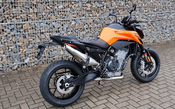 Neufahrzeug KTM 790 Duke - Bild 15