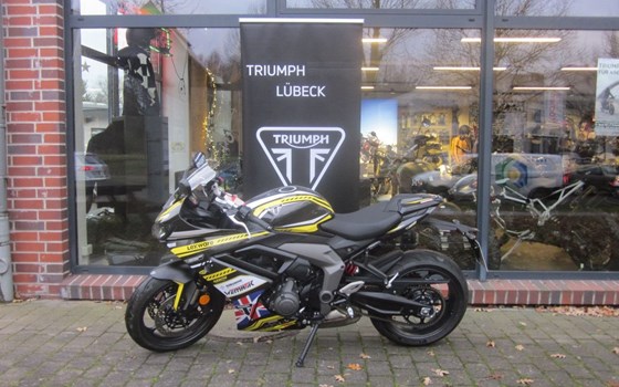 Gebrauchtmotorrad Triumph Daytona 660 - Bild 2