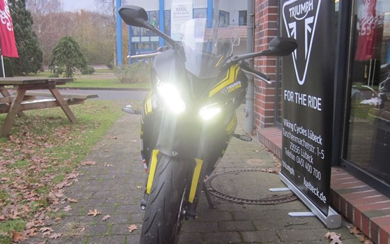 Gebrauchtmotorrad Triumph Daytona 660 - Bild 7