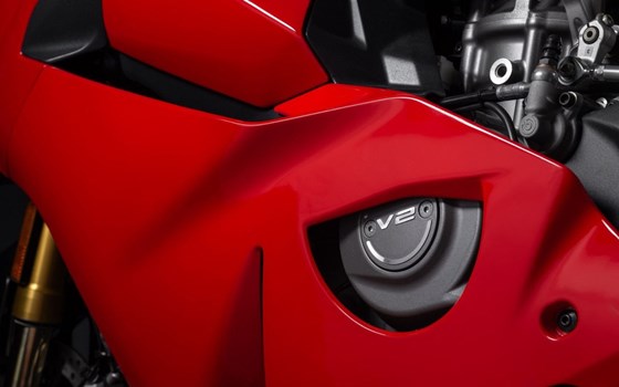 Neufahrzeug Ducati Panigale V2 S - Bild 6