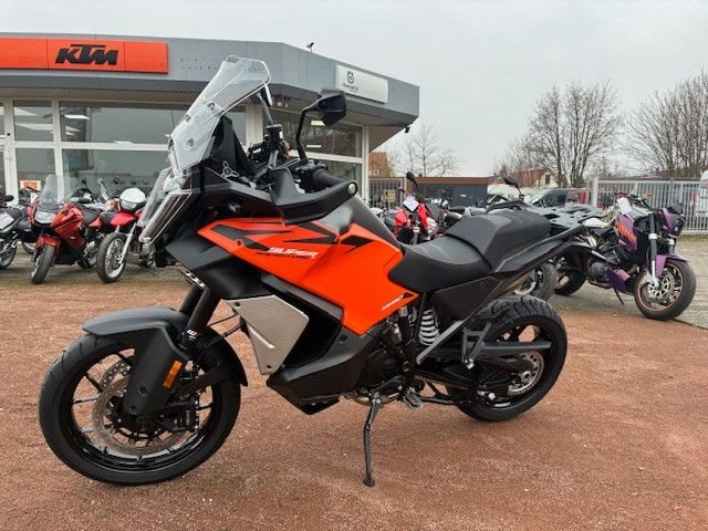 KTM 1390 Super Adventure S EVO