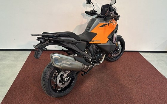 Neufahrzeug KTM 1390 Super Adventure S EVO - Bild 17