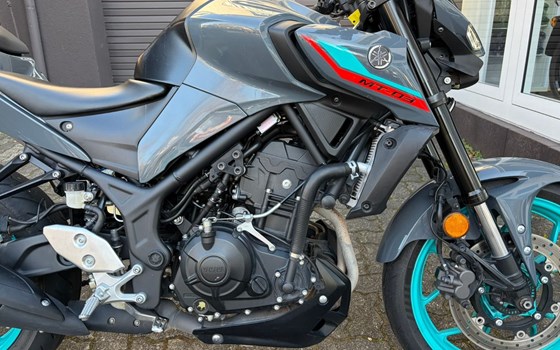 Gebrauchtmotorrad Yamaha MT-03 - Bild 11