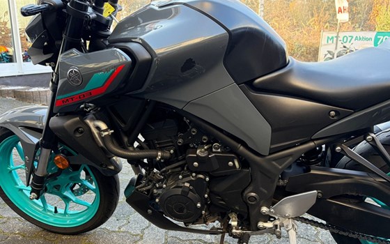Gebrauchtmotorrad Yamaha MT-03 - Bild 8