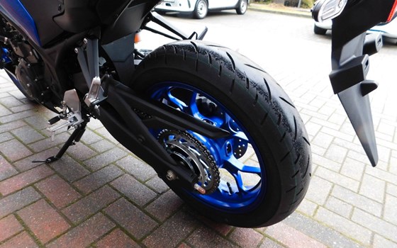 Gebrauchtmotorrad Yamaha MT-03 - Bild 8