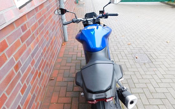 Gebrauchtmotorrad Yamaha MT-03 - Bild 9