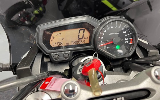 Gebrauchtmotorrad Yamaha FZ1 - Bild 11