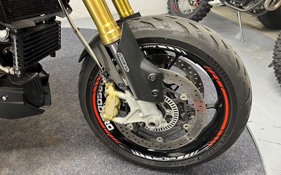 Gebrauchtmotorrad Aprilia Dorsoduro 1200 - Bild 14