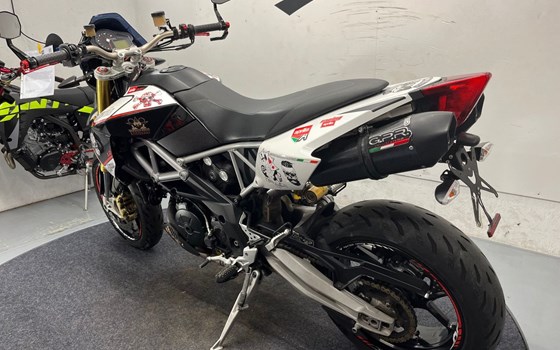 Gebrauchtmotorrad Aprilia Dorsoduro 1200 - Bild 5