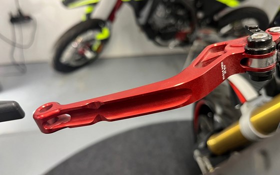 Gebrauchtmotorrad Aprilia Dorsoduro 1200 - Bild 7