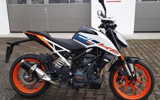 Gebrauchtmotorrad KTM 125 Duke - Bild 2