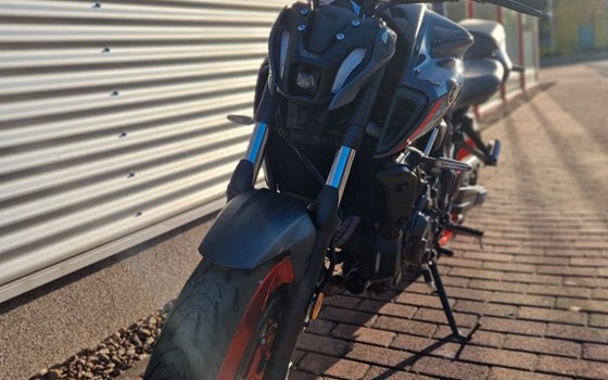 Gebrauchtmotorrad Yamaha MT-07 35kW - Bild 3