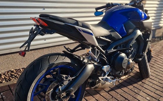 Gebrauchtmotorrad Yamaha MT-09 - Bild 3