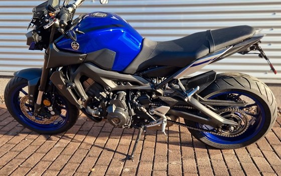 Gebrauchtmotorrad Yamaha MT-09 - Bild 8