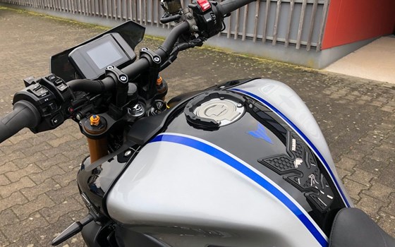 Gebrauchtmotorrad Yamaha MT-09 SP - Bild 7