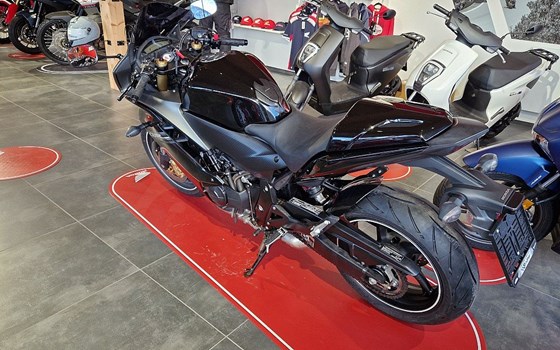 Gebrauchtmotorrad Honda CBR 600 F - Bild 3