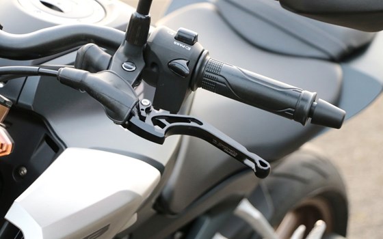 Gebrauchtmotorrad Honda CB125R - Bild 6