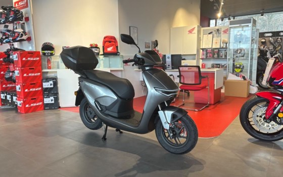 Neufahrzeug Honda SH125i - Bild 2