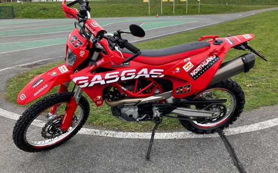 Gebrauchtmotorrad KTM 690 Enduro R - Bild 1