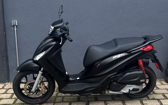 Gebrauchtmotorrad Piaggio Medley 125 S - Bild 5