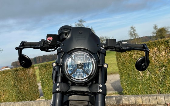 Gebrauchtmotorrad Ducati Scrambler 1100 Dark PRO - Bild 4