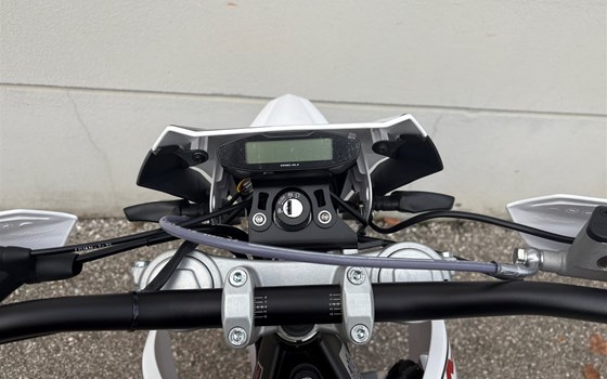 Neufahrzeug Rieju MRT 50 Trophy - Bild 13