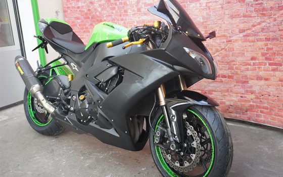 Gebrauchtmotorrad Kawasaki ZX-10 - Bild 2