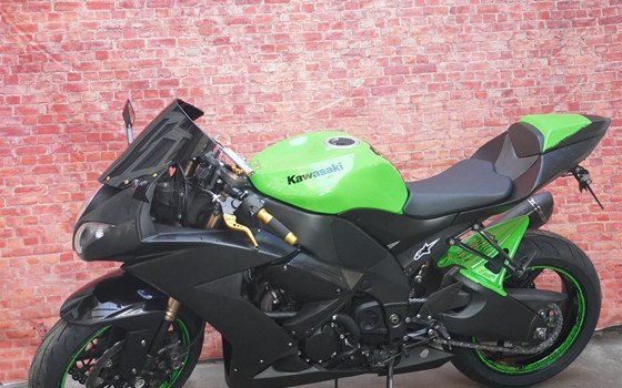 Gebrauchtmotorrad Kawasaki ZX-10 - Bild 7
