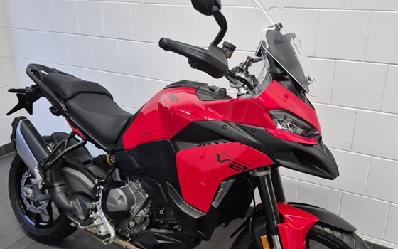 Gebrauchtmotorrad Ducati Multistrada V2 - Bild 2
