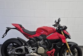 Ducati Streetfighter V4 S