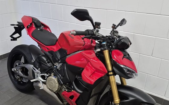Gebrauchtmotorrad Ducati Streetfighter V4 S - Bild 2