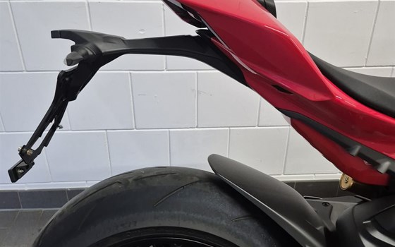 Gebrauchtmotorrad Ducati Streetfighter V4 S - Bild 9