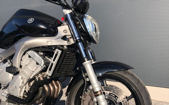 Gebrauchtmotorrad Yamaha FZ6 Fazer - Bild 11