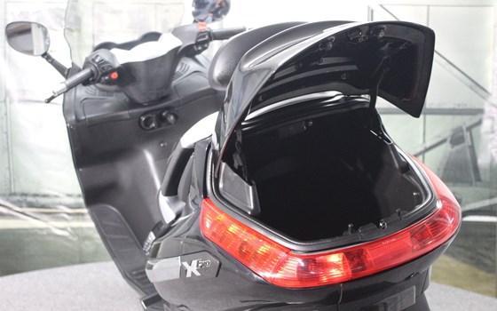 Gebrauchtmotorrad Piaggio X-EVO 125 - Bild 18