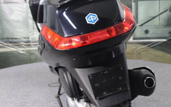 Gebrauchtmotorrad Piaggio X-EVO 125 - Bild 2