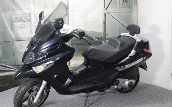 Gebrauchtmotorrad Piaggio X-EVO 125 - Bild 1