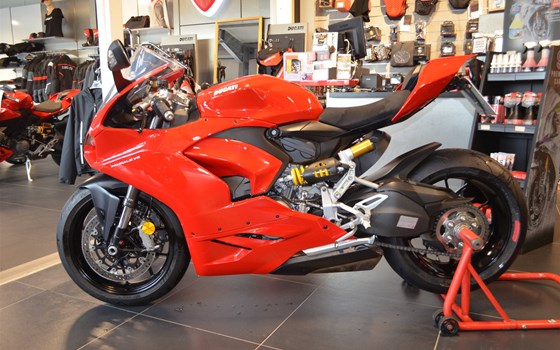 Gebrauchtmotorrad Ducati Panigale V2 - Bild 2