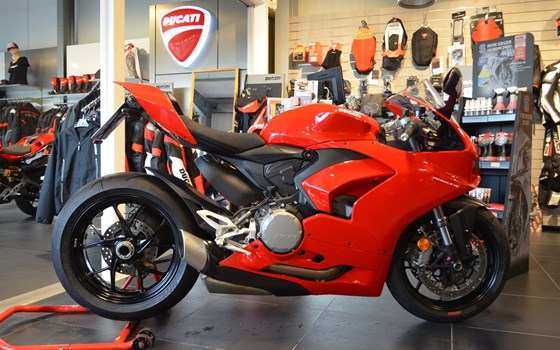 Gebrauchtmotorrad Ducati Panigale V2 - Bild 1