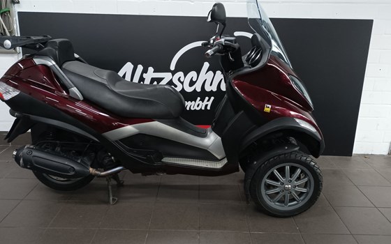 Gebrauchtmotorrad Piaggio MP3 250 - Bild 1