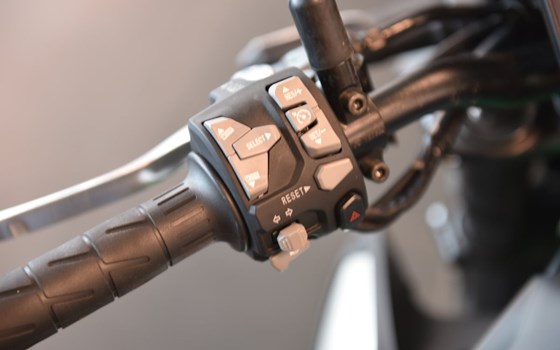 Gebrauchtmotorrad Kawasaki Z900 70kW - Bild 8