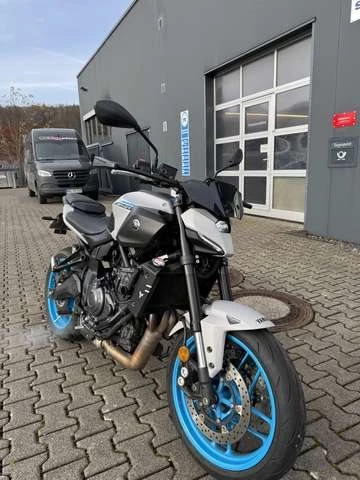 Yamaha MT-07 mit sehr vielen Extras & 1665,-€ Preisvorteil